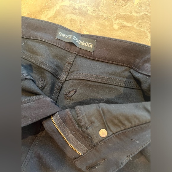 EXPRESS black Ankle Legging with Lace Rose pattern - Picture 7 of 7